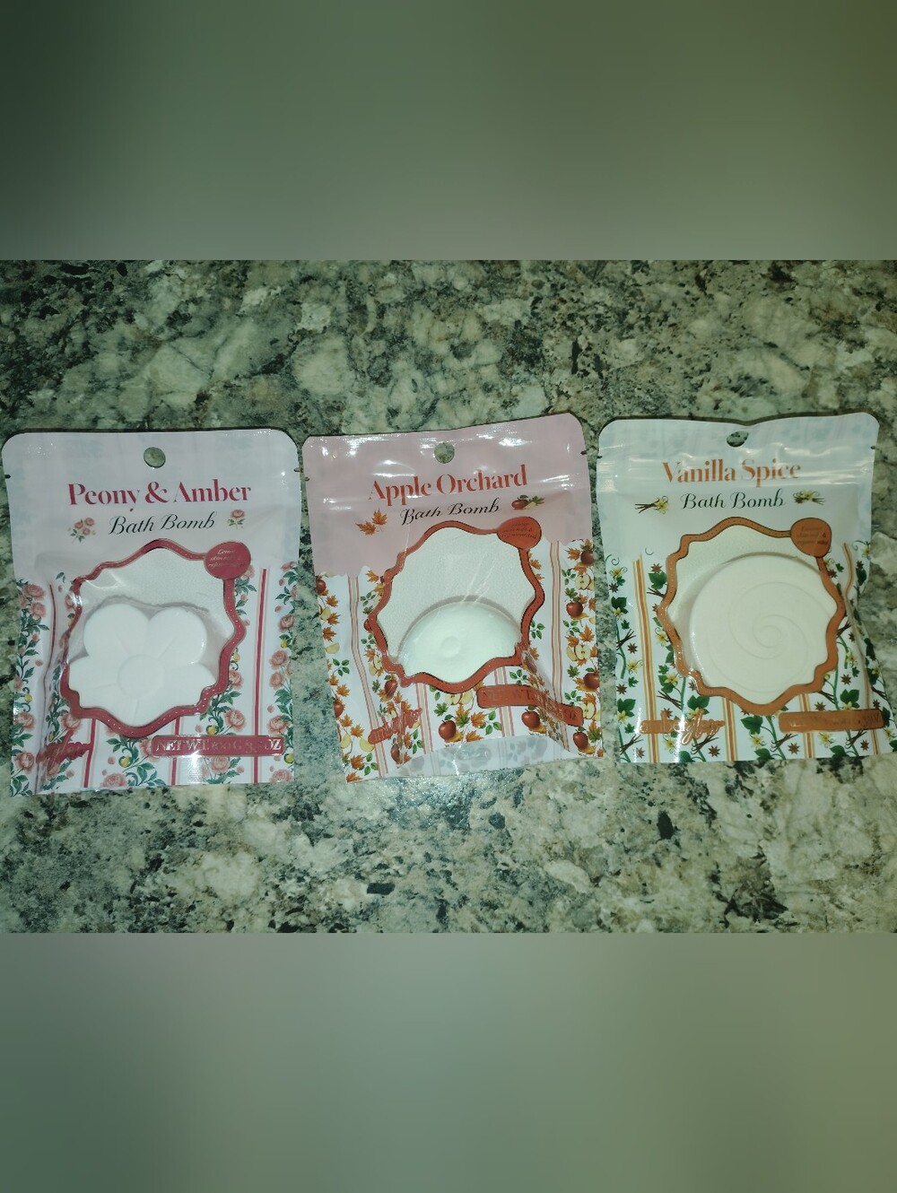 Nwt Peony & Amber, Apple Orchard, Vanilla Spice White Bath Bombs - Trio Pack
